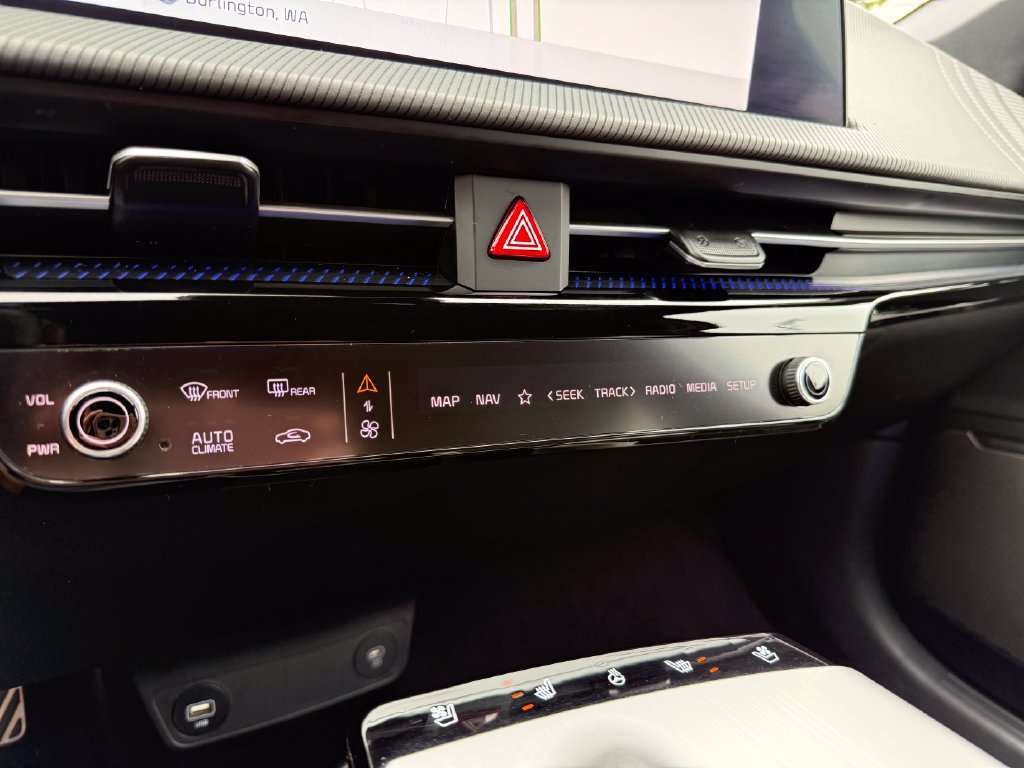 Certified 2023 Kia EV6 GT-Line AWD/4WD image 31