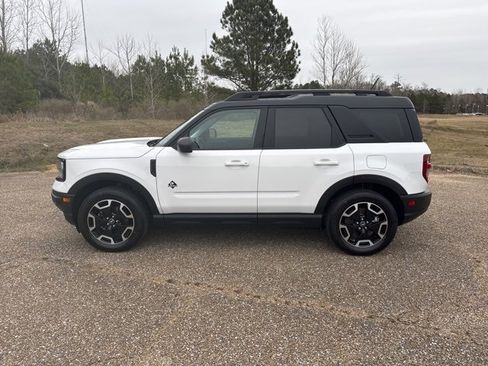 Used 2022 Ford Bronco Sport Outer Banks w/ Tech Package image 5