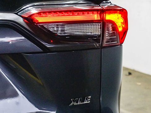 Certified 2019 Toyota RAV4 XLE Premium image 13