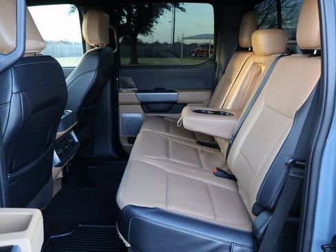 Used 2023 Ford F250 Lariat w/ Lariat Ultimate Package image 29