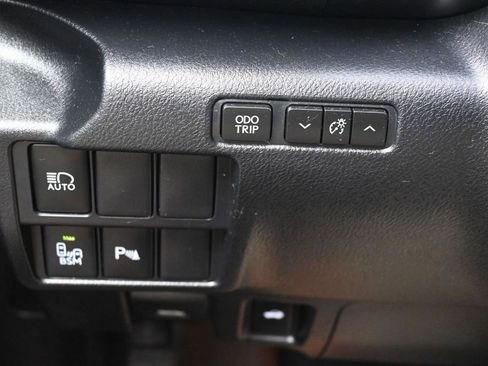 Used 2020 Lexus IS 350 F Sport w/ F Sport Package AWD/4WD image 16