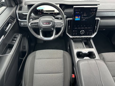 Used 2025 GMC Acadia Elevation image 24