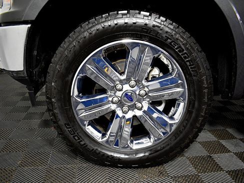 Used 2020 Ford F150 Lariat image 46