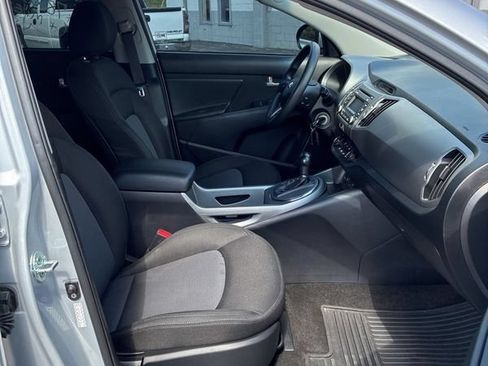 Used 2015 Kia Sportage LX FWD image 32