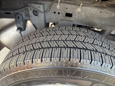 Certified 2024 RAM 2500 Big Horn w/ Sport Appearance Package image 10