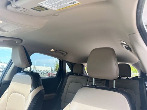 Used 2020 Ford Escape SEL image 25