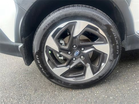 Used 2025 Subaru Crosstrek 2.5i Limited w/ Crosstrek Mirror Package image 25