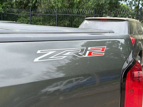 Used 2017 Chevrolet Colorado ZR2 image 19