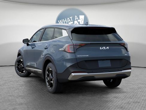 New 2026 Kia Sportage EX AWD/4WD image 4