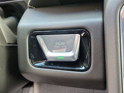 New 2026 GMC Yukon Elevation w/ Elevation Premium Package AWD/4WD image 30
