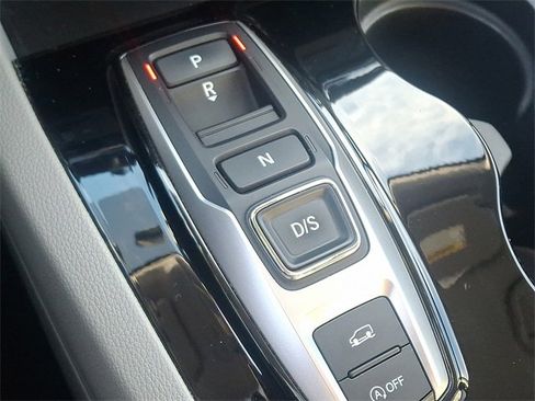 Certified 2021 Honda Pilot Touring image 17