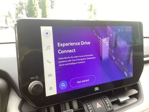 Used 2025 Toyota RAV4 Limited w/ Advanced Technology Package image 11