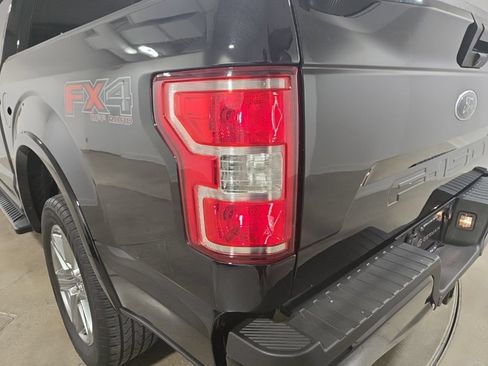Used 2019 Ford F150 XLT w/ Equipment Group 302A Luxury AWD/4WD image 10
