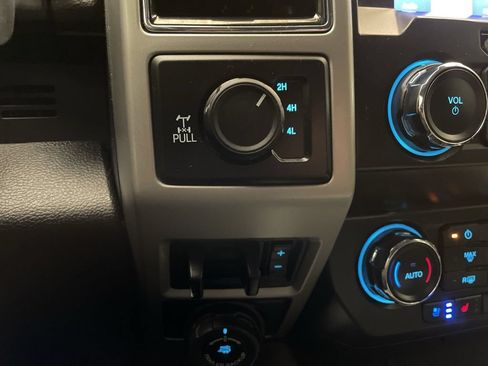 Used 2021 Ford F250 Lariat w/ Chrome Package AWD/4WD image 22