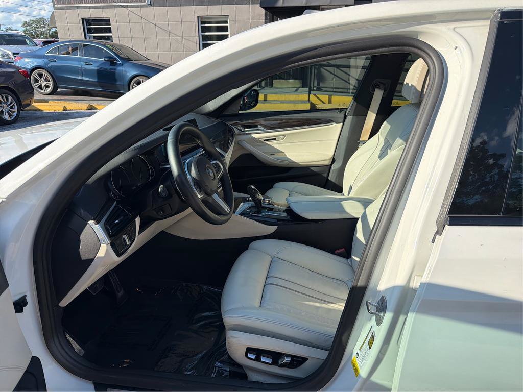 Used 2018 BMW 540i RWD image 9