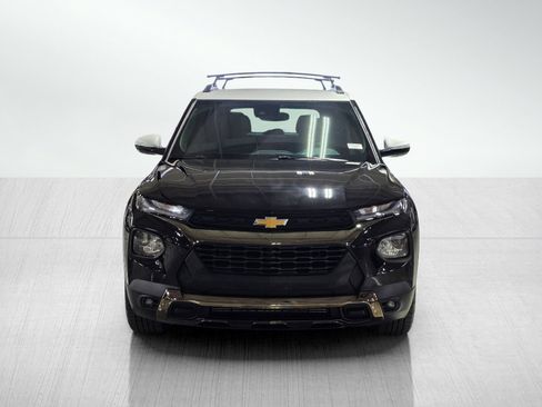 Used 2023 Chevrolet TrailBlazer ACTIV w/ Convenience Package FWD image 2