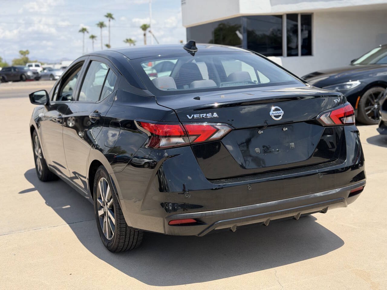 Used 2021 Nissan Versa SV FWD image 12