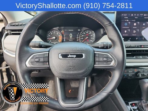 Certified 2022 Jeep Compass Limited AWD/4WD image 8