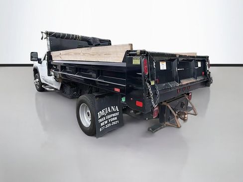Used 2021 GMC Sierra 3500 4x4 Regular Cab w/ Convenience Package image 6