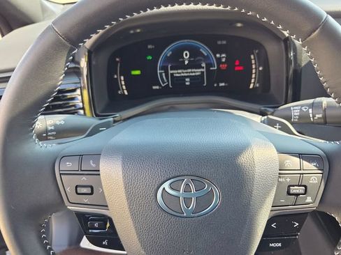 Used 2026 Toyota Camry SE w/ Convenience Package FWD image 20