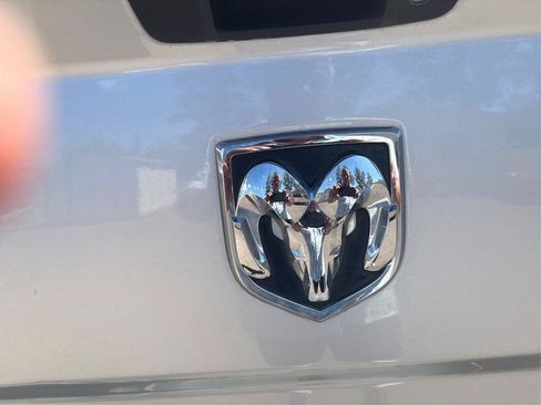 Used 2013 RAM 1500 Classic SLT RWD image 29