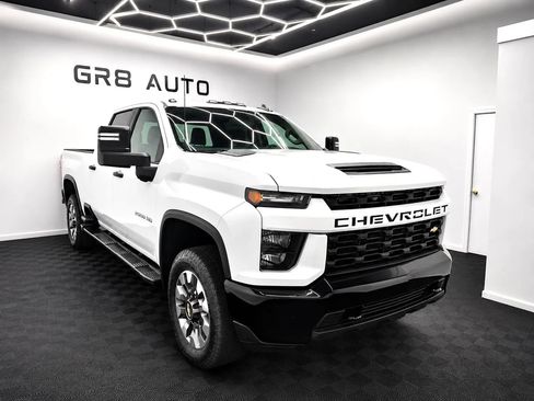Used 2023 Chevrolet Silverado 2500 Custom w/ Custom Convenience Package AWD/4WD image 1