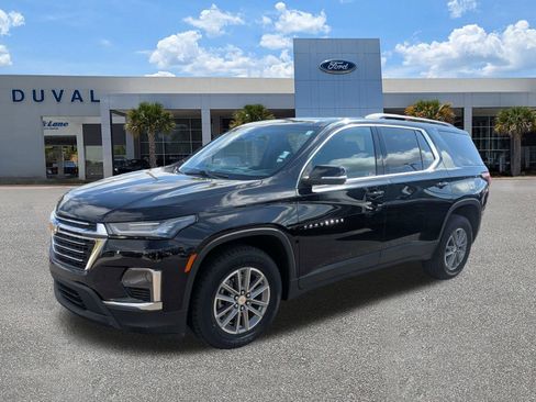 Used 2023 Chevrolet Traverse LT FWD image 8