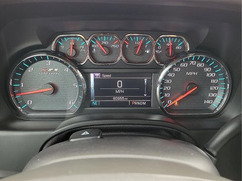 Used 2016 Chevrolet Tahoe LT w/ Luxury Package image 17