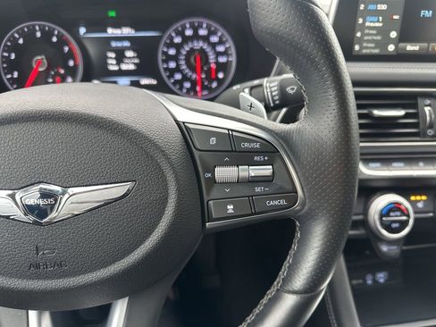 Used 2020 Genesis G70 2.0T image 19