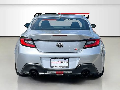 Used 2024 Toyota GR86 RWD image 6