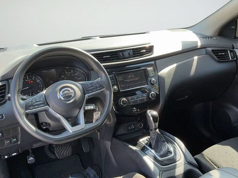 Certified 2022 Nissan Rogue Sport S FWD image 19