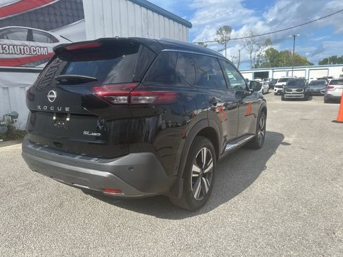 Used 2023 Nissan Rogue SL w/ SL Premium Package AWD/4WD image 8