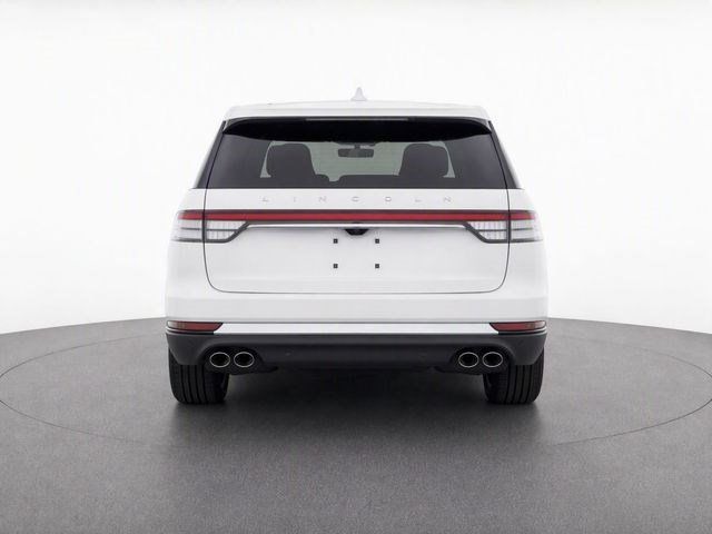 Used 2020 Lincoln Aviator Reserve w/ Equipment Group 202A AWD/4WD image 4