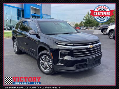 Used 2024 Chevrolet Traverse LT