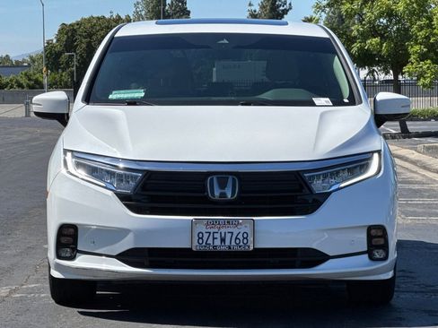 Used 2022 Honda Odyssey Elite image 9