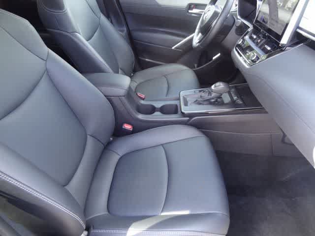 Certified 2026 Toyota Corolla Cross XLE FWD image 12