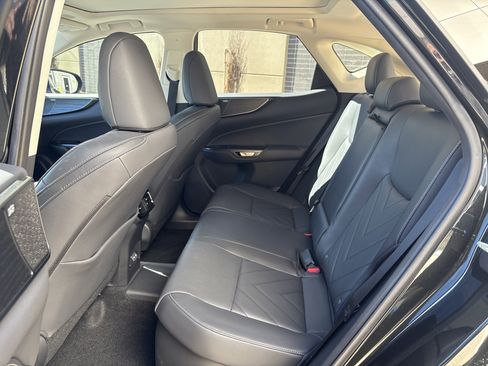 Certified 2025 Lexus NX 450h+ AWD w/ Accessory Package (Z1) image 31