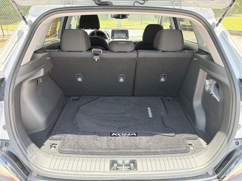 Used 2023 Hyundai Kona SEL w/ Cargo Package AWD/4WD image 18
