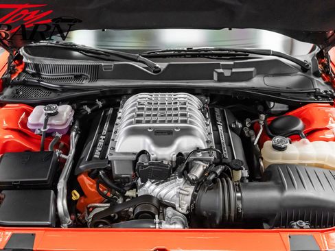 Used 2017 Dodge Challenger SRT Hellcat image 44