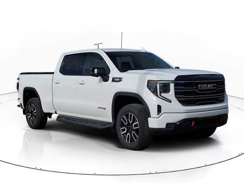 Used 2025 GMC Sierra 1500 AT4 w/ AT4 Preferred Package image 2