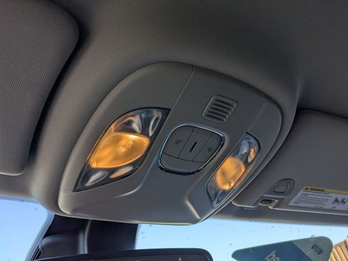 Used 2022 Jeep Compass Latitude image 26