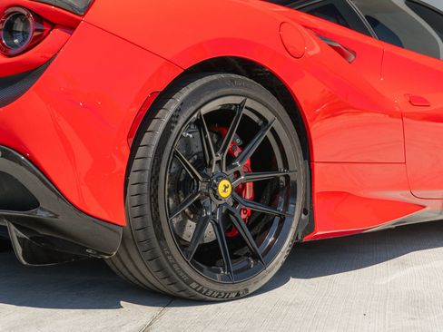 Used 2020 Ferrari F8 Tributo image 44