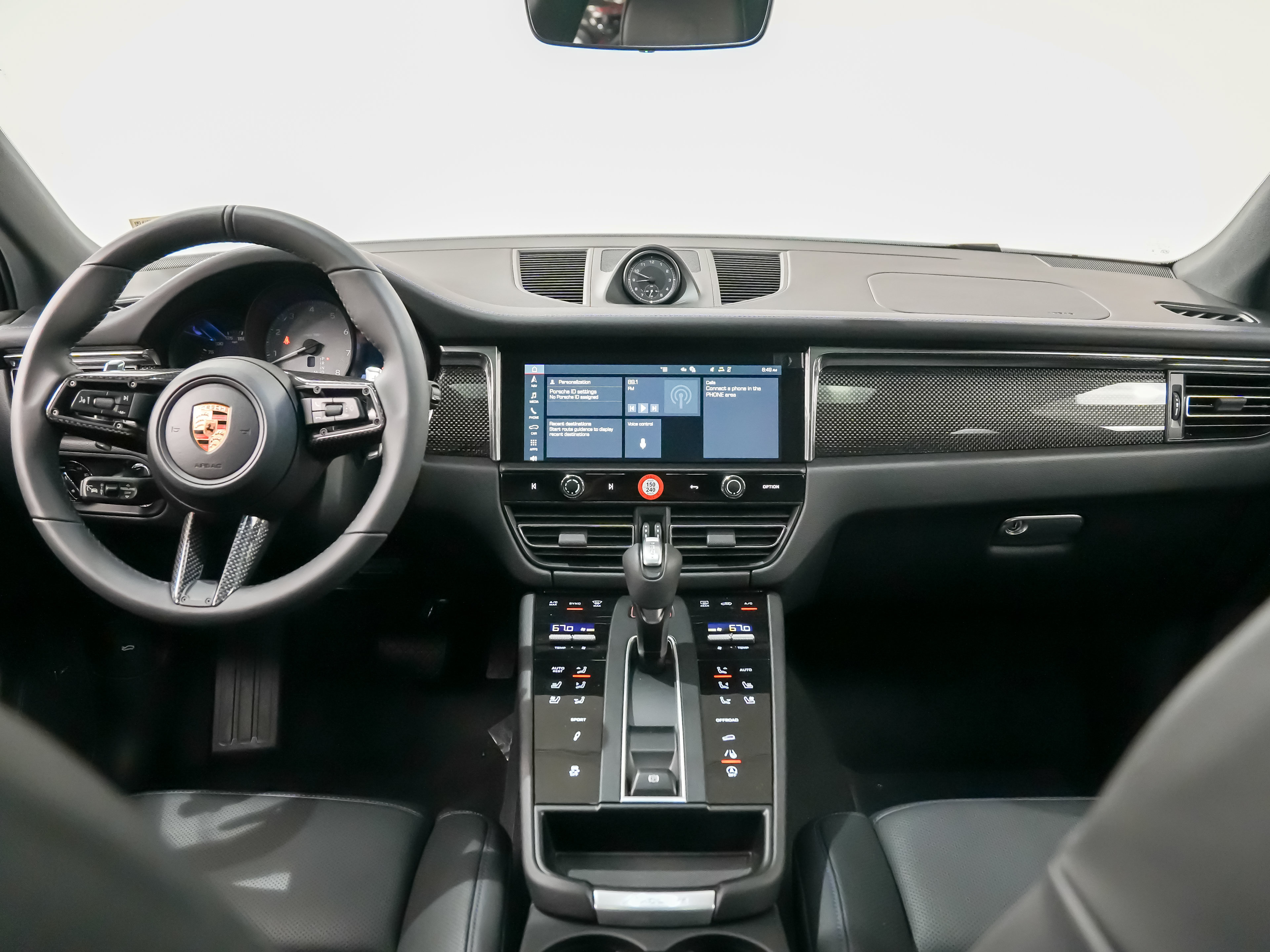 Certified 2026 Porsche Macan S AWD/4WD image 21
