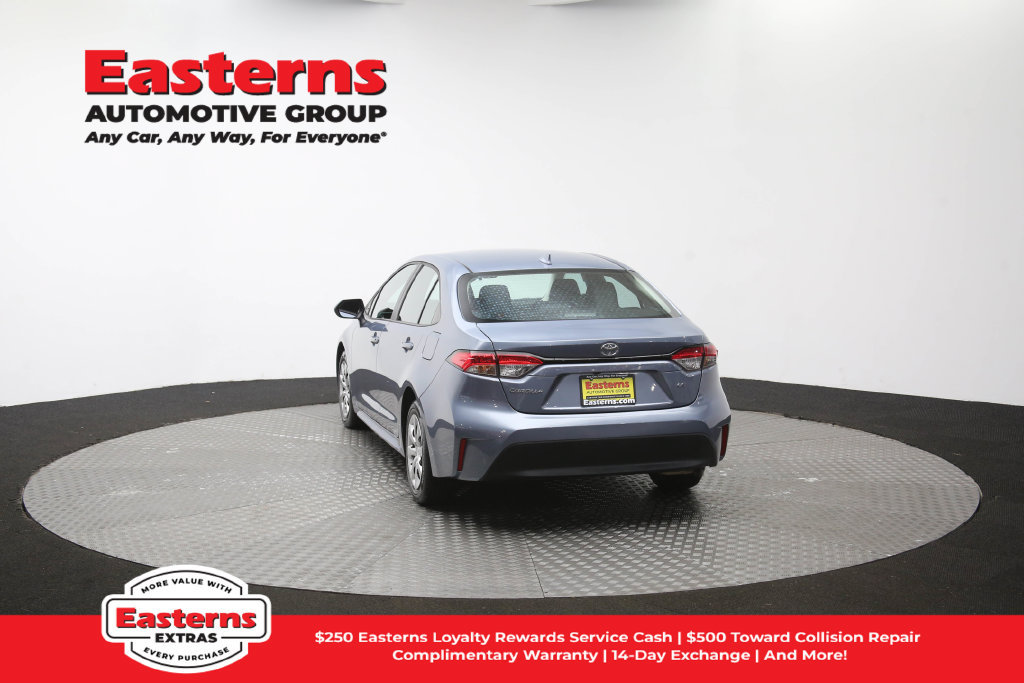 Used 2026 Toyota Corolla LE FWD image 38
