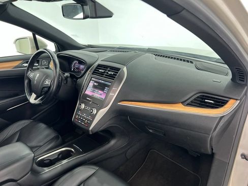 Used 2015 Lincoln MKC FWD w/ Equipment Group 101A Select image 25