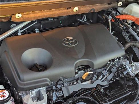 Used 2023 Toyota RAV4 Limited AWD/4WD image 21