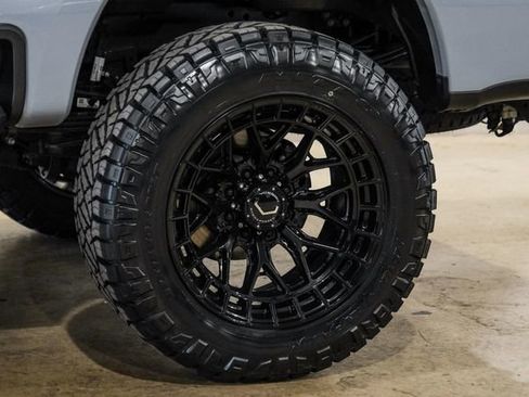 Used 2026 Ford F250 Platinum AWD/4WD image 43