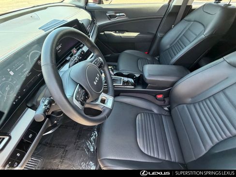 Used 2024 Kia Sportage SX FWD image 16