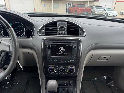 Used 2017 Buick Enclave Leather AWD/4WD image 2