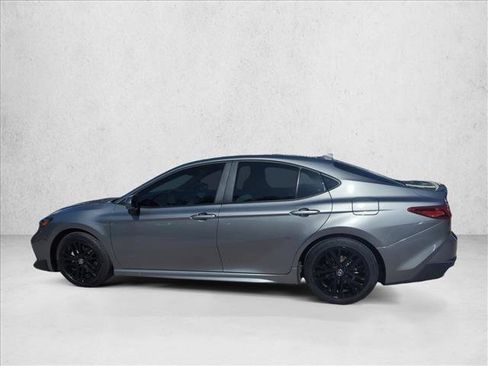 Used 2026 Toyota Camry SE w/ Convenience Package FWD image 6